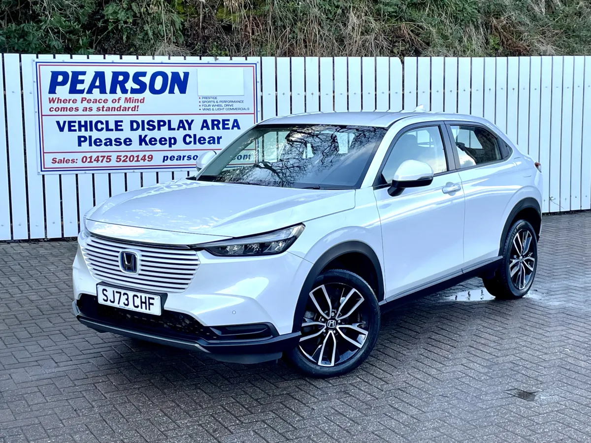 Honda HR-V (1.5) I-MMD Elegance CVT Auto .