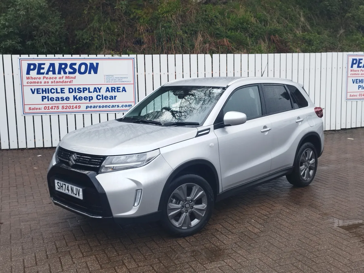 Suzuki Vitara 1.5 Motion AGS (2WD) Auto .