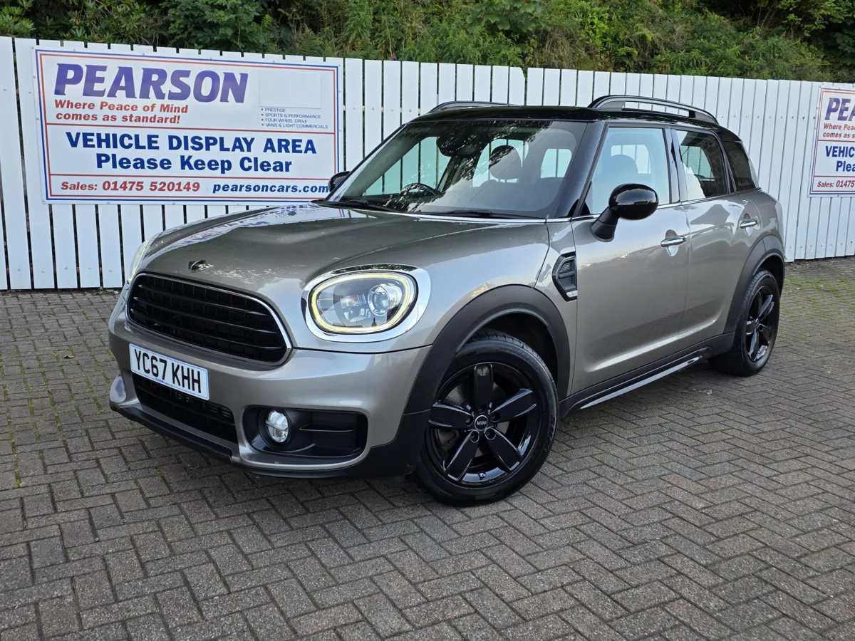 Mini Countryman  Cooper 1.5 .